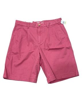 Izod Saltwater Stretch Double Pleat Chino 9.5” Shorts saltwater red